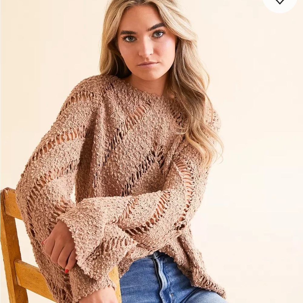 NWT - NWT - Chevron Nubby Sweater /Cozy Tan Knit Sweater